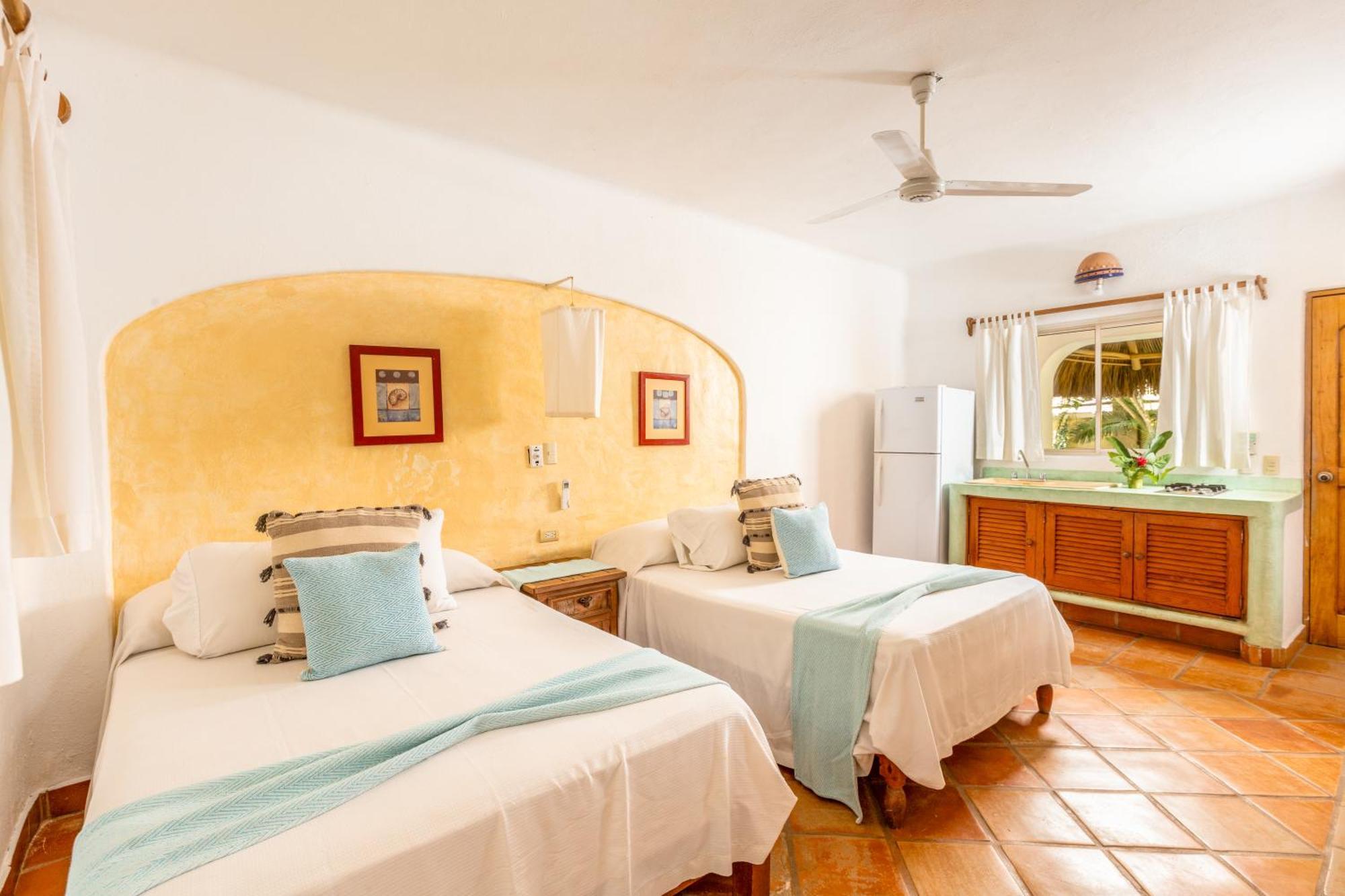 Hotel Villas Саюліта Екстер'єр фото