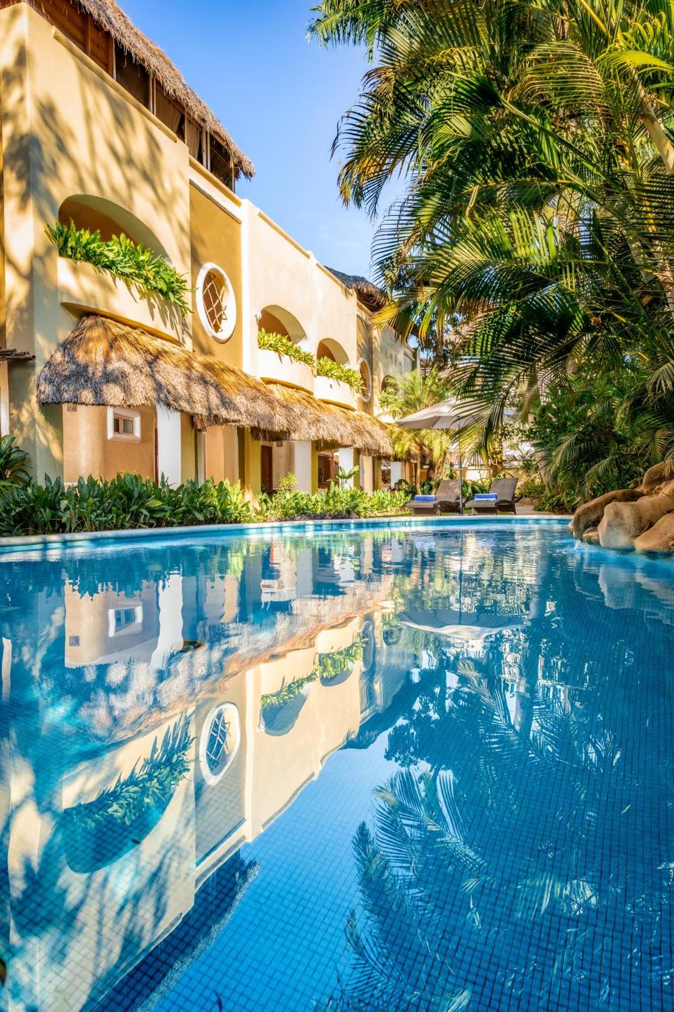 Hotel Villas Саюліта Екстер'єр фото